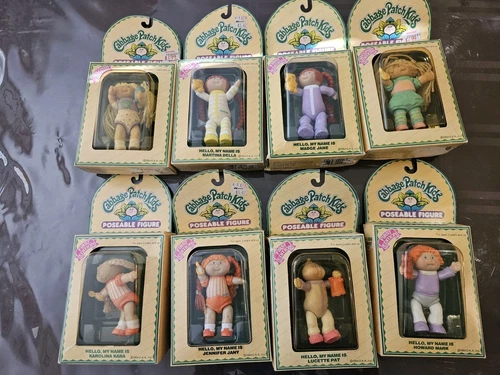 Lot Of 8 VINTAGE CABBAGE PATCH KIDS POSEABLE FIGURES First Edition 1984 ~ NOS