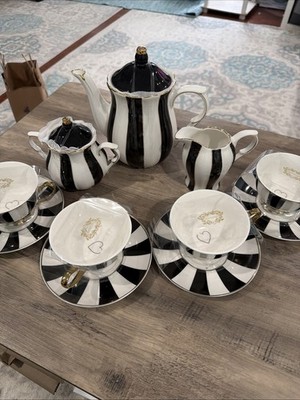 Grace Teaware Black and White Scallop Fine Porcelain Tea Set