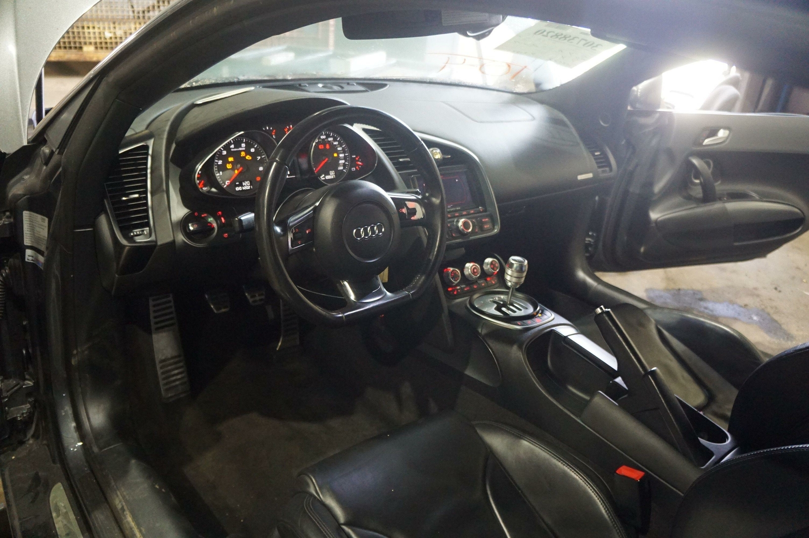 Audi R8 2008-2012 FRONT+LEFT Seat belt