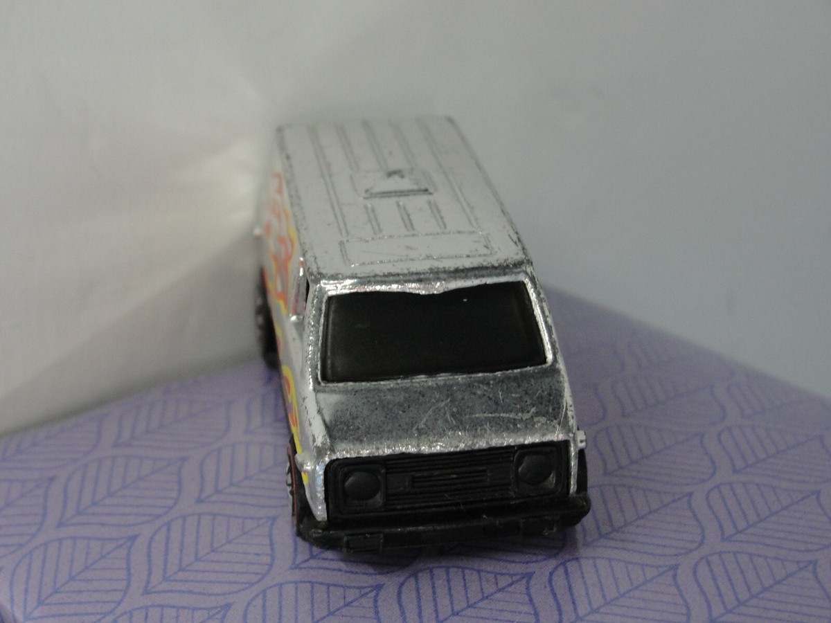 HOTWHEELS レアSUPER VAN ホットウィール スーパーバン Hot Wheels Redline Super Van 1974 Chrome Super Chrome Black Base