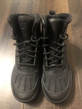Nike Woodside 2 High GS Triple Black Outdoor Hiking Size 6Y 524872-001