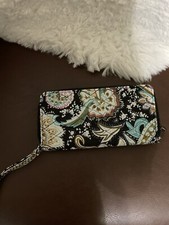 Women's Floral wallet, wristlets zip around clutch/ organizer NWOT