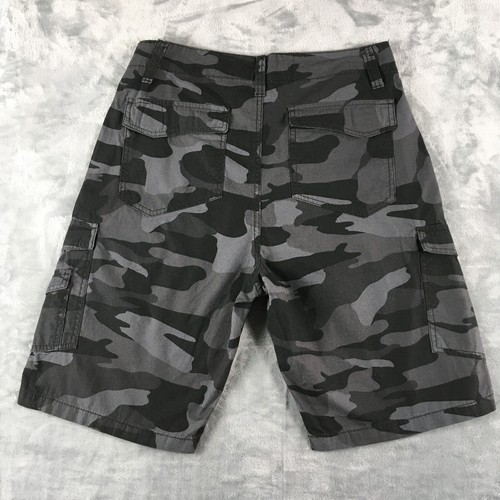 PLUGG Cargo Shorts, Men's 31, Grey Camo Skater EUC - Picture 2 of 8