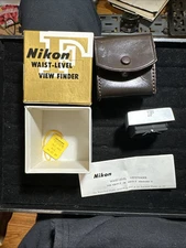 Nikon waist Level View Finder for F F2 Photomic type - With Box And Leather Case