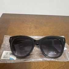 Fossil Outlook Eyewear KY222 Cat Eye Black Sunglasses 100 UV Protection Women