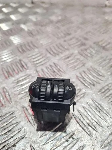 VW GOLF VI 5K1 Schalter zur Einstellung der Scheinwerferhöhe 5K0941333 20222141