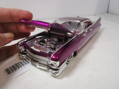 JADA 1/24 DUB CITY PURPLE 1959 CADILLAC COUPE DE VILLE VERY NICE