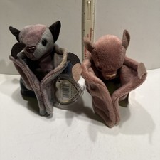 Ty Beanie Baby Batty The Bat Set Of 2 Plush CB1