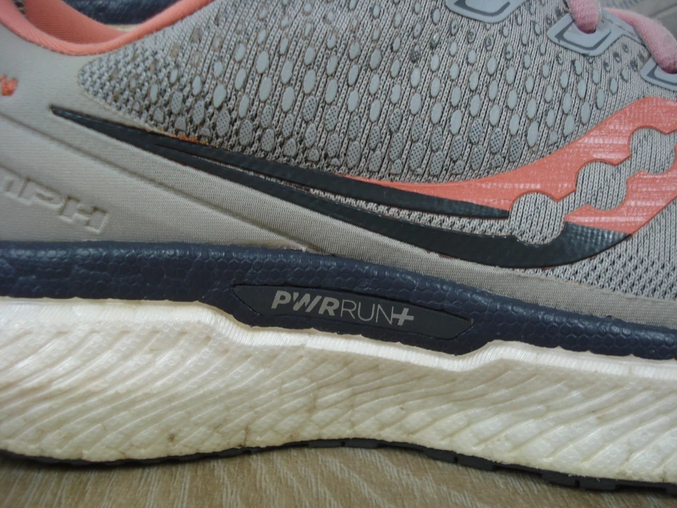 Saucony Triumph 18 Women’s Running Shoes UK6.5 US8.5 EU 40 Grey Pink Pwr+ Gym  - Image 2 of 4