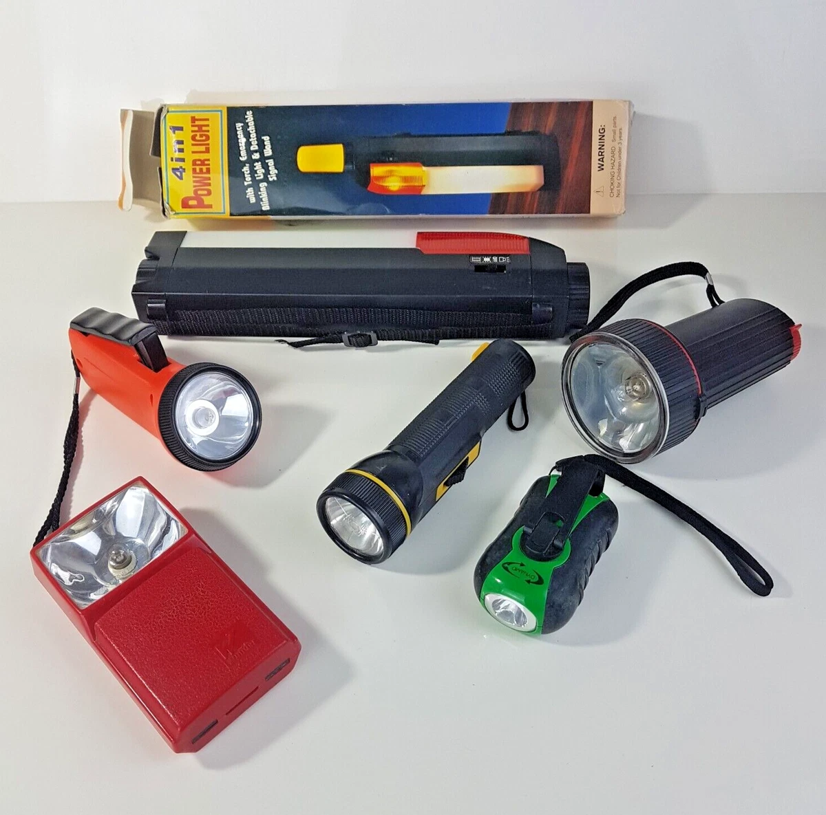 Lampe de Poche LED Portable, Torche Dynamo à Manivelle Lampe de Poche LED Portable, Torche Dynamo à Manivelle