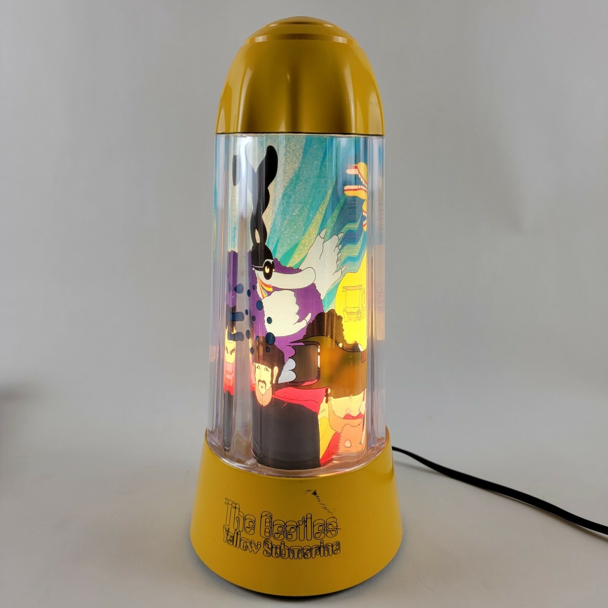 THE BEATLES VINTAGE YELLOW SUBMARINE MOTION LAMP, 2000 SUBAFILMS