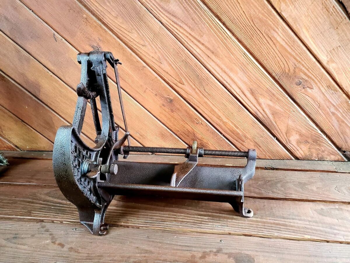 Antique c.1901 Enterprise MFG. Co. No.23 Phila. Cast Iron Antique c.1901 Enterprise MFG. Co. No.23 Phila. Cast Iron