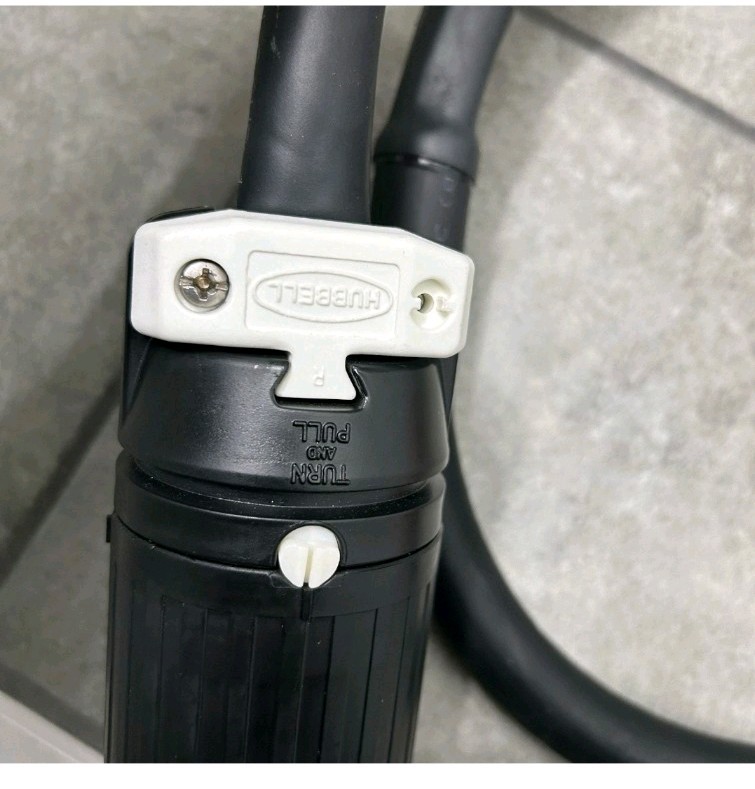 Hubbell Connector 50A 480v male Twist Lock Male Female Camlock