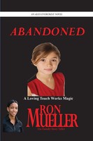 Ron Mueller | Abandoned | Taschenbuch | Englisch (2024) | EAN 9781682239582