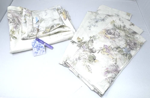 APRIL CORNELL VICTORIAN ROSE TABLERUNNER & 4 TEA TOWELS