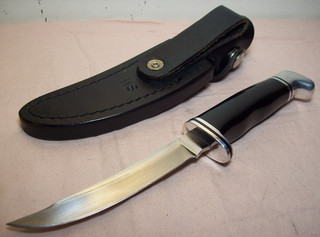 1972 to 1981 BUCK KNIVES MODEL NO. 118 "PERSONAL" HUNTING KNIFE w/ORIG. SHEATH
