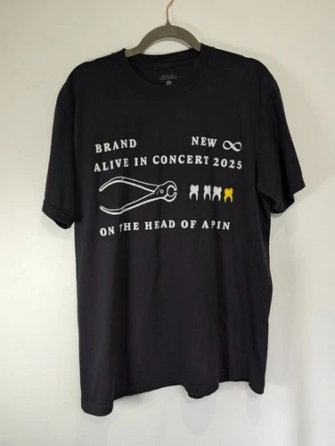 Brand New Tour T Shirt Mens L Alive In Concert 2025 Fight Off Your Demons Band T