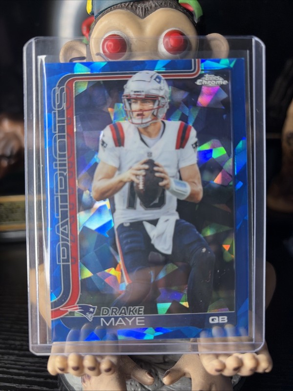 2025 Topps Chrome - Drake Maye #207 Blue Sapphire Refractor Patriots