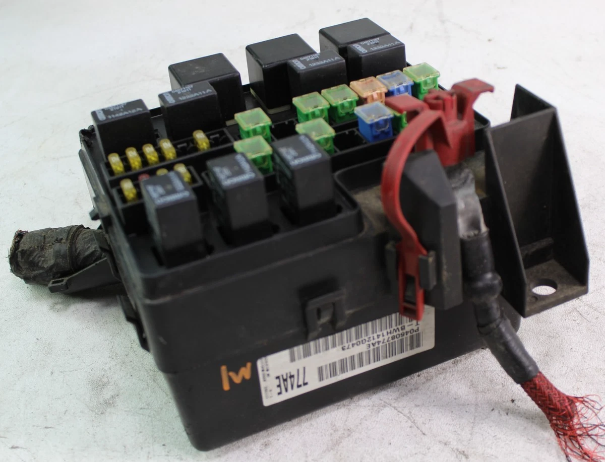 2004 dodge stratus cigarette lighter fuse (mk2; JR; 2001 - 2006)  and relay box diagram 2006 Dodge Stratus/Chrysler Sebring Cigarette
