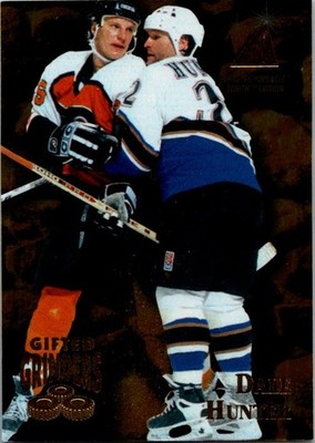 1995-96 Zenith #12 Dale Hunter Gifted Grinders