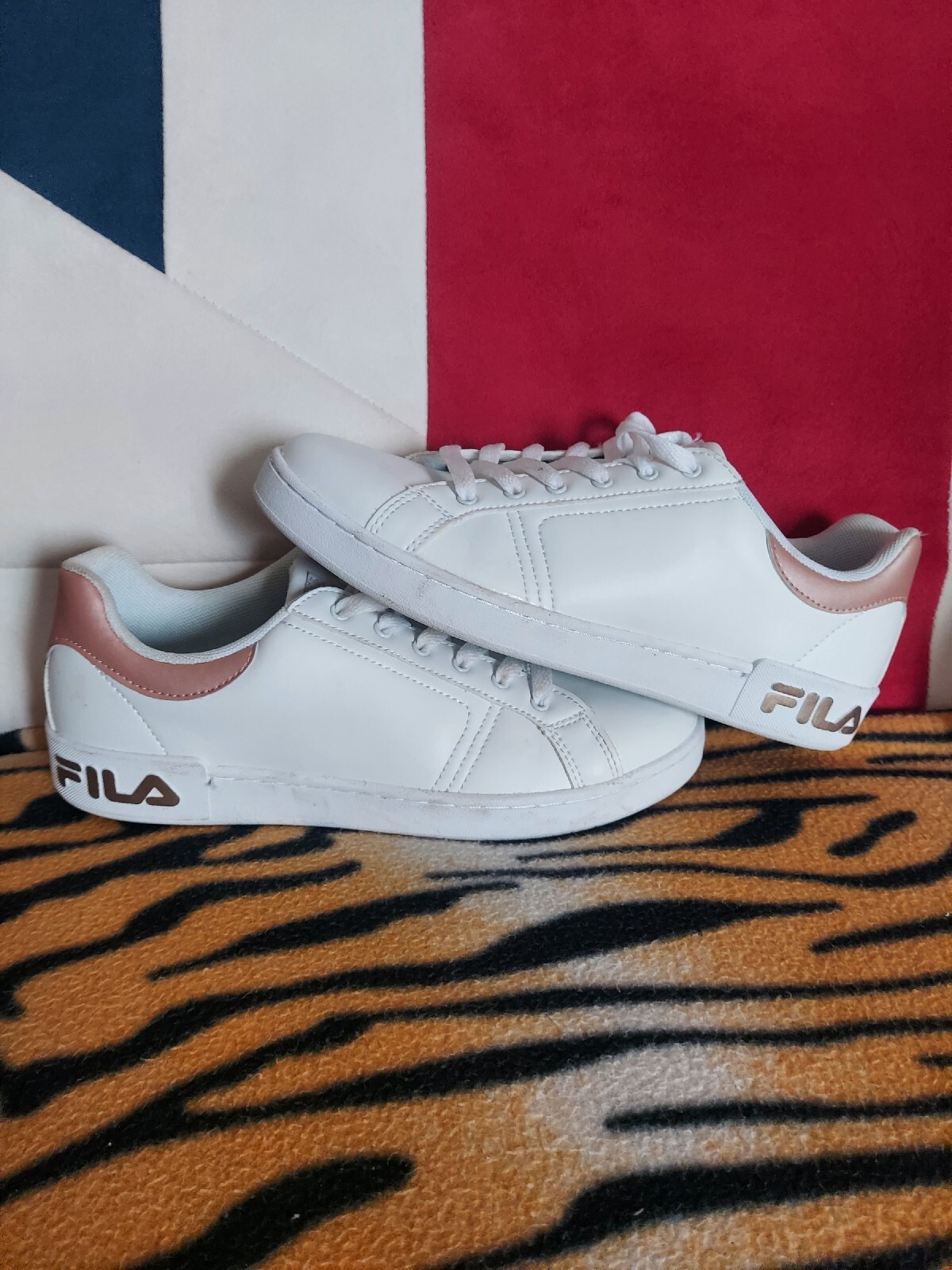 https://www.ebay.co.uk/itm/385591533352?hashu003ditem59c70bdf28:g:9bIAAOSwBFdkU-Q3