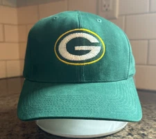 Vintage Green Bay Packers Logo 7  Lightwear Cap Hat Green LED Logo Strap Back