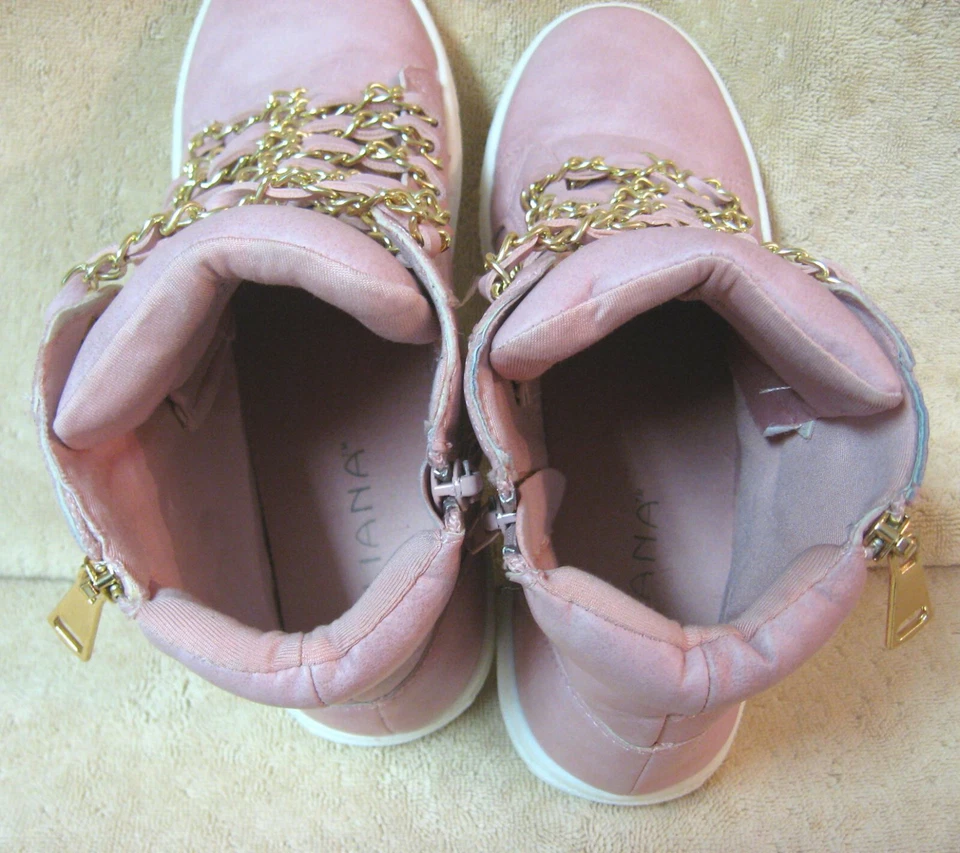 Womens Liliana Size 7 Pink Gold Chain Ankle Shoe Bootie - Image 4 of 4
