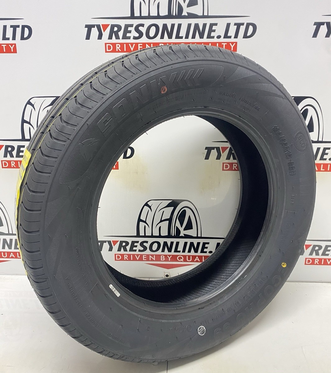 2 X 185 65 15 SONIX 185/65R15 88H M+S BRAND NEW PERFORMANCE TYRES