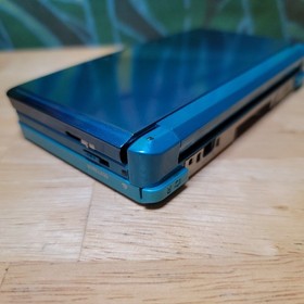 Clean Nintendo 3DS Aqua blue Console With Charger & Stylus Tested