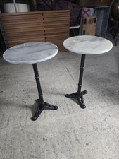 2x Bistrotisch Beistelltisch Marmorplatte rund Gusseisenfuß Vintage