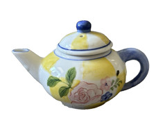 Miniature Teapot by Andrea by Sadek 2.75" Tall with Lid by 4" with Handle