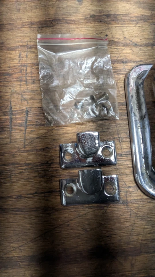 Enchufes de cierre de capó originales Triumph TR4A con cubierta de válvula TR4/4a OEM Foto 4 de 4