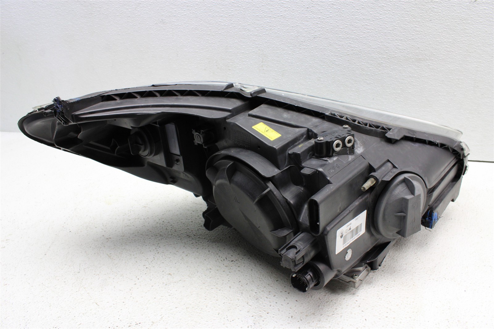 2013 Maserati GranTurismo Left Driver Headlight Head Lamp LH DAMAGED TABS 13-17