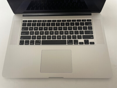 Apple MacBook Pro Retina 15.4 MGXC2LL/A Quad Core i7 512GB SSD