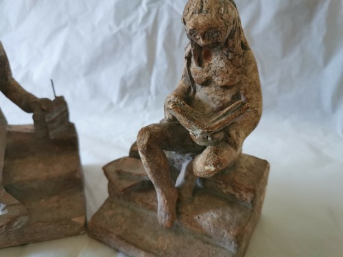 VTG Bookends /statue of Boy And Girl reading - Picture 7 of 12