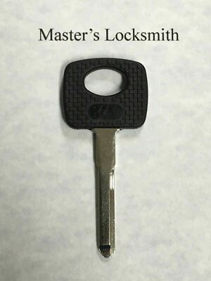96 1/2 Mercedes E Class E320 Key Automotive Key Blank-Locksmith New S50HF-PH