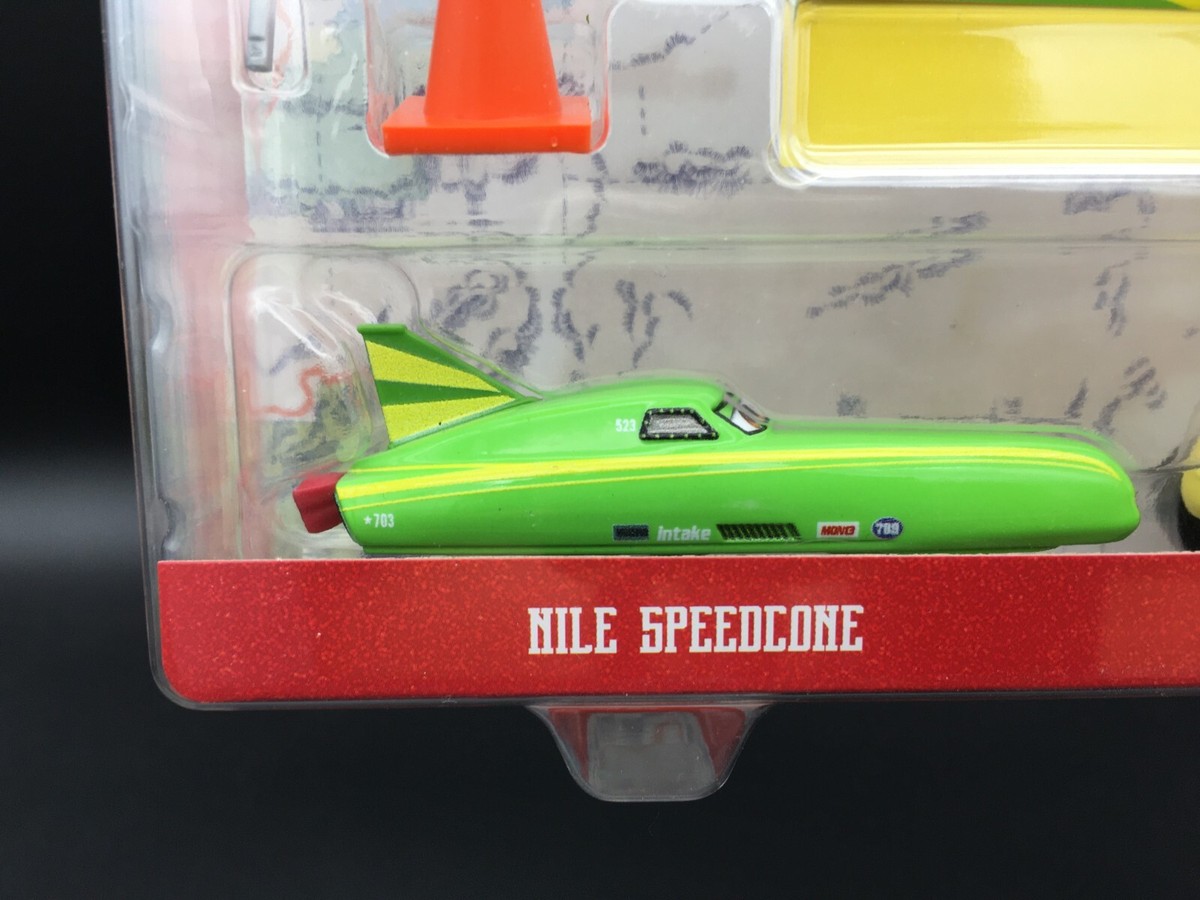 Disney Pixar Cars Nile Speedcone & Gearsten Marshall