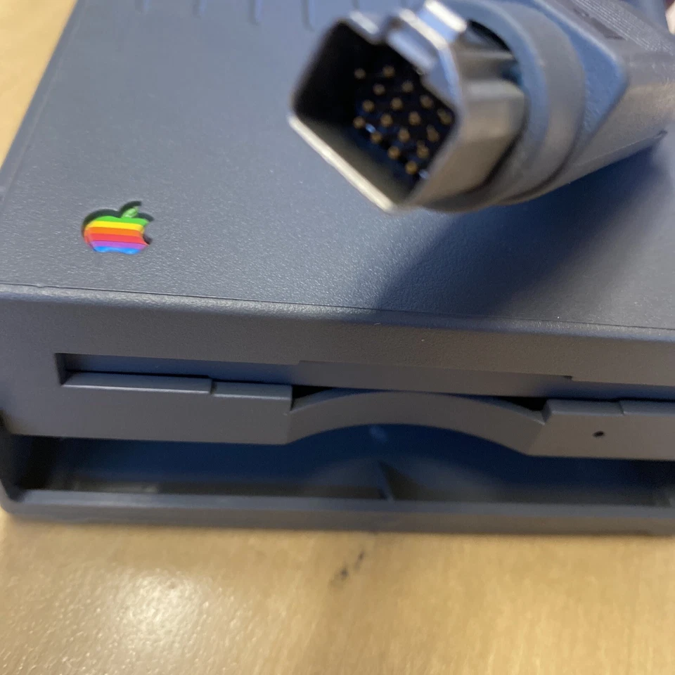 Computadora Apple Macintosh HDI-20 externa 1,4 MB 3,5" SAX4229805A1 1991 Foto 4 de 4