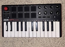 Akai Professional MPK Mini Keyboard Controller HPB018408