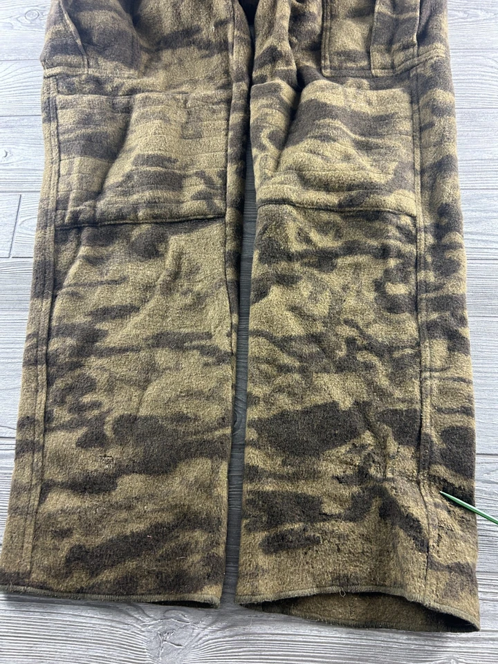 Columbia Gallatin Range Monarch Pass Wool Blend Outfitter Camo Pants Size 36 - Image 4 of 4