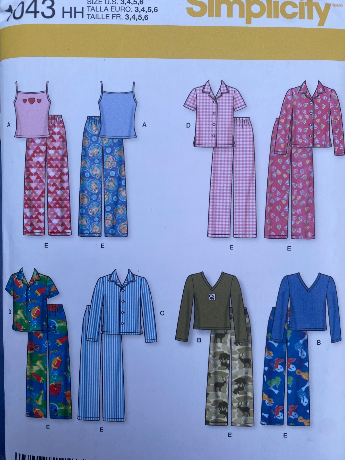 Simplicity Sewing Pattern 1043 Child's Pyjama's Age 3-6 Years Uncut Pants Tops