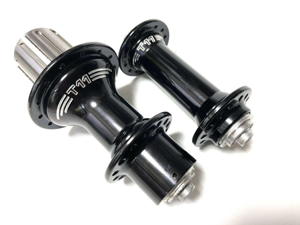 WHITE INDUSTRIES T11 Road Hub Set 28h Black 100/130mm Shimano 11s Titan Freehub
