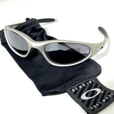 Rare Oakley Minute Sunglasses Minute Silver