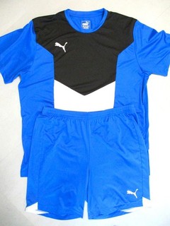PUMA Sportset / Trainingsset Sportshirt & Kurze Hose Blau / Schwarz Größe XXL