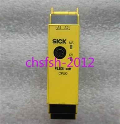 1PCS   FX3-CPU000000 Safety relay 1043783 in good condition #hj