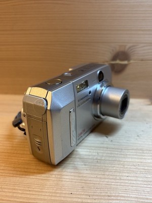 📸 Olympus D-595 Zoom Digicam - Tested & Working - CCD - AA Power