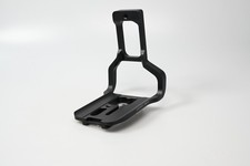 Promaster 8231 Professional L Bracket for Canon 80D with Grip G913