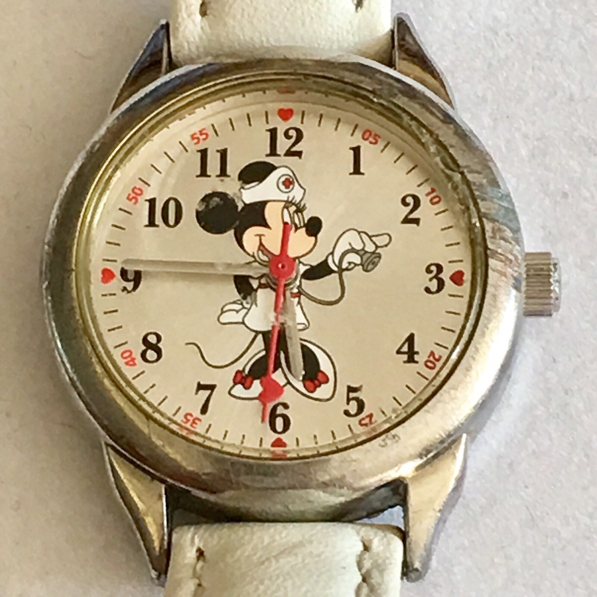 Vtg Disney Minnie Mouse Nurse Womens Watch SII Seiko MU0843 White Leather Band