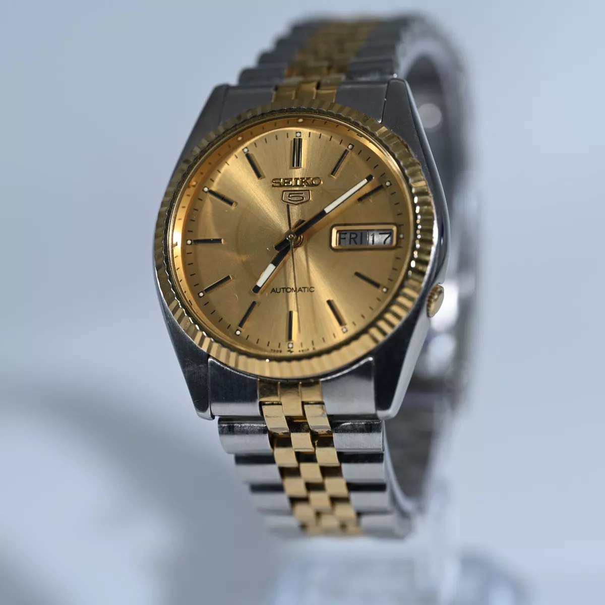 Seiko 5 2 tone clearance