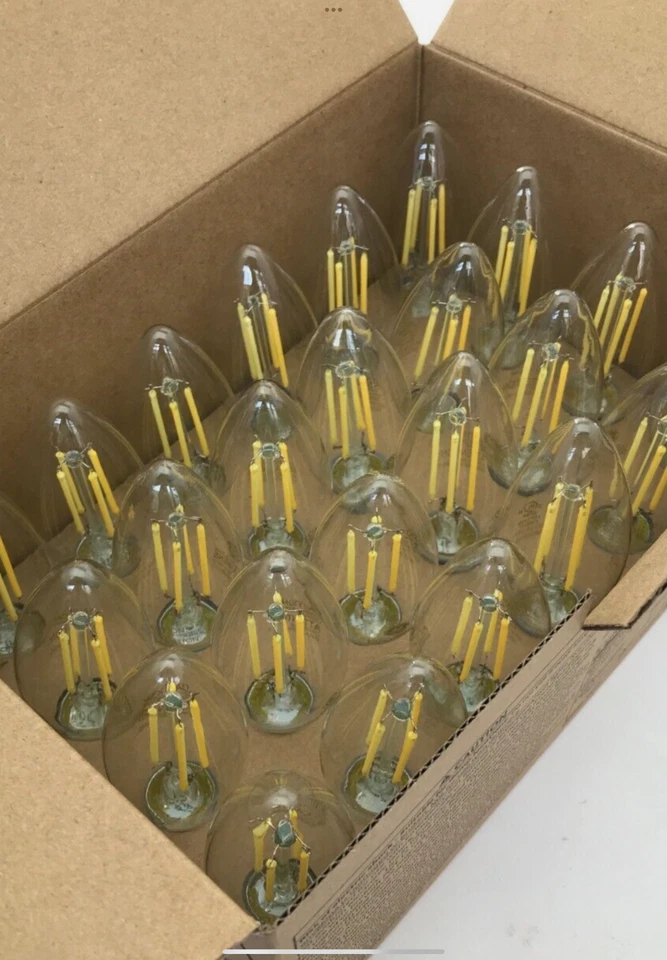 Box of 24 GE 60-Watt Clear B10C Daylight Blunt Tip LEDs w/ Candelabra base - Image 3 of 4